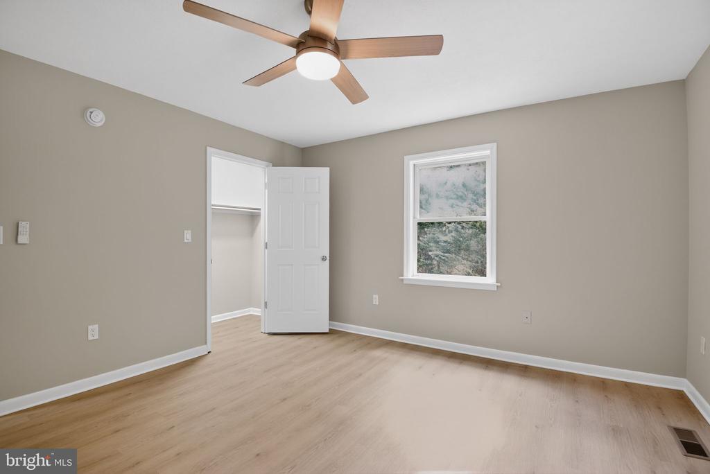 827 GREENE ACRES RD S, STANARDSVILLE, Virginia 22973, 4 Bedrooms Bedrooms, ,2 BathroomsBathrooms,Residential,827 GREENE ACRES RD S,VAGR2000848 MLS # VAGR2000848