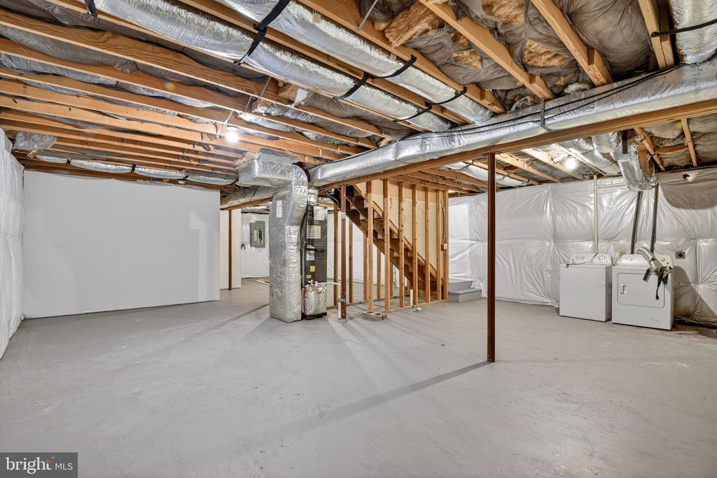 827 GREENE ACRES RD S, STANARDSVILLE, Virginia 22973, 4 Bedrooms Bedrooms, ,2 BathroomsBathrooms,Residential,827 GREENE ACRES RD S,VAGR2000848 MLS # VAGR2000848