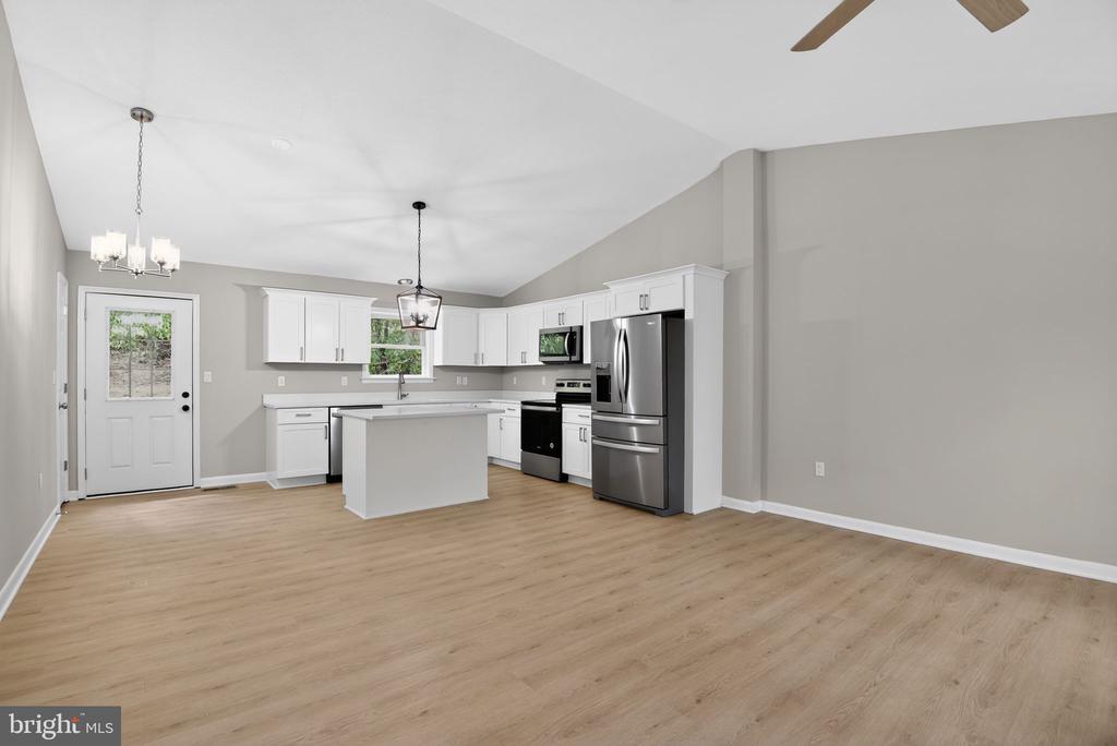 827 GREENE ACRES RD S, STANARDSVILLE, Virginia 22973, 4 Bedrooms Bedrooms, ,2 BathroomsBathrooms,Residential,827 GREENE ACRES RD S,VAGR2000848 MLS # VAGR2000848