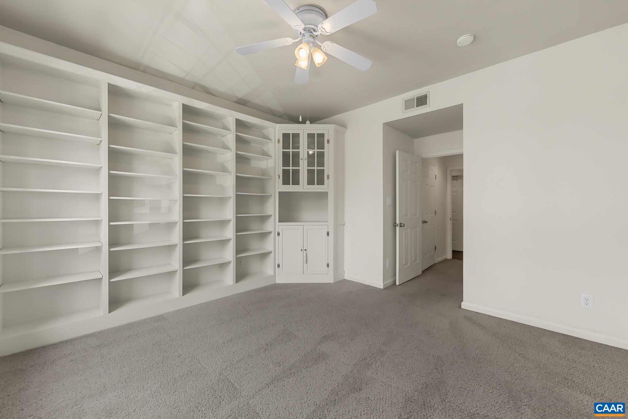 280 RIVERBEND DR, CHARLOTTESVILLE, Virginia 22911, 2 Bedrooms Bedrooms, ,2 BathroomsBathrooms,Residential,280 RIVERBEND DR,676063 MLS # 676063