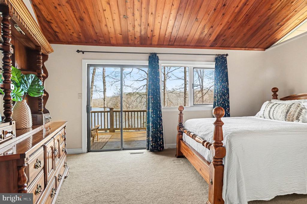 10221 HELENA TER, SPOTSYLVANIA, Virginia 22553, 3 Bedrooms Bedrooms, ,3 BathroomsBathrooms,Residential,10221 HELENA TER,VASP2039186 MLS # VASP2039186