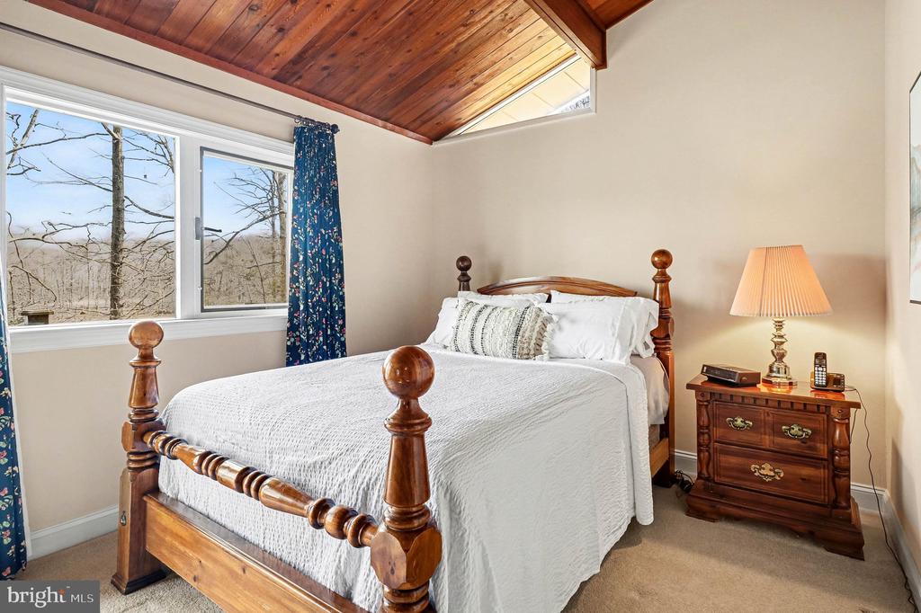 10221 HELENA TER, SPOTSYLVANIA, Virginia 22553, 3 Bedrooms Bedrooms, ,3 BathroomsBathrooms,Residential,10221 HELENA TER,VASP2039186 MLS # VASP2039186