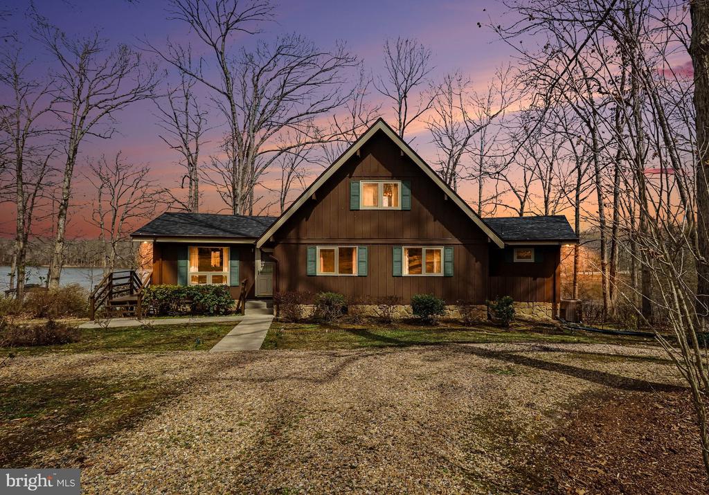 10221 HELENA TER, SPOTSYLVANIA, Virginia 22553, 3 Bedrooms Bedrooms, ,3 BathroomsBathrooms,Residential,10221 HELENA TER,VASP2039186 MLS # VASP2039186