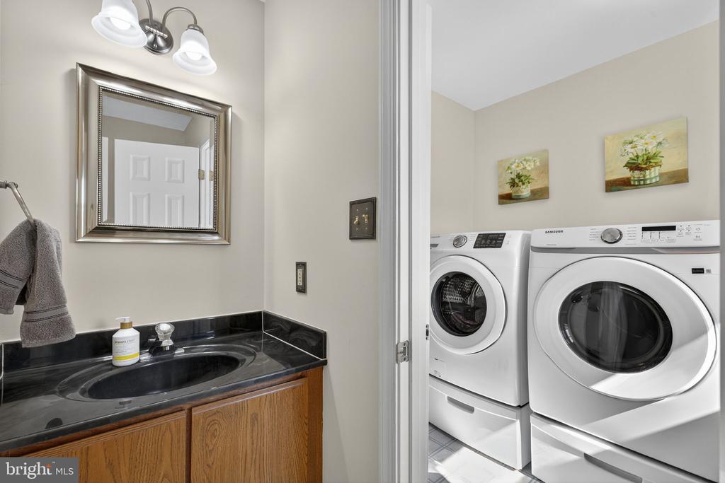 8056 GRIFFINSBURG RD, BOSTON, Virginia 22713, 6 Bedrooms Bedrooms, ,3 BathroomsBathrooms,Residential,8056 GRIFFINSBURG RD,VACU2012954 MLS # VACU2012954