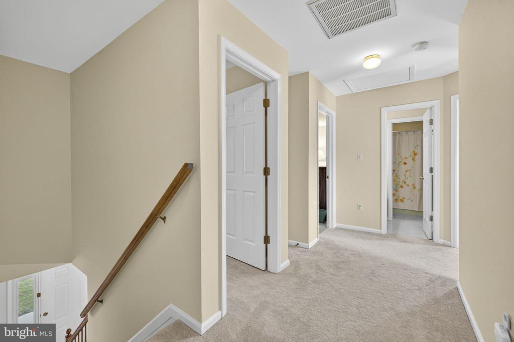 8056 GRIFFINSBURG RD, BOSTON, Virginia 22713, 6 Bedrooms Bedrooms, ,3 BathroomsBathrooms,Residential,8056 GRIFFINSBURG RD,VACU2012954 MLS # VACU2012954