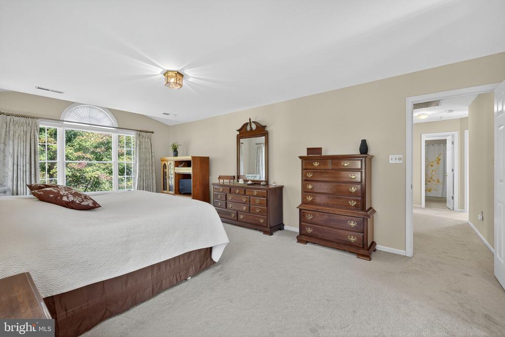 8056 GRIFFINSBURG RD, BOSTON, Virginia 22713, 6 Bedrooms Bedrooms, ,3 BathroomsBathrooms,Residential,8056 GRIFFINSBURG RD,VACU2012954 MLS # VACU2012954