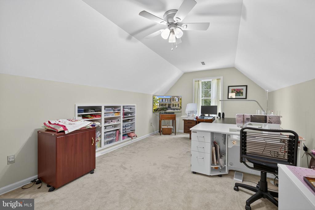 8056 GRIFFINSBURG RD, BOSTON, Virginia 22713, 6 Bedrooms Bedrooms, ,3 BathroomsBathrooms,Residential,8056 GRIFFINSBURG RD,VACU2012954 MLS # VACU2012954