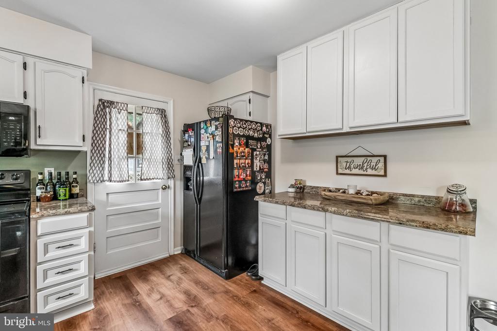 6774 GRAYS MILL RD, WARRENTON, Virginia, 3 Bedrooms Bedrooms, ,2 BathroomsBathrooms,Residential,6774 GRAYS MILL RD,VAFQ2021050 MLS # VAFQ2021050