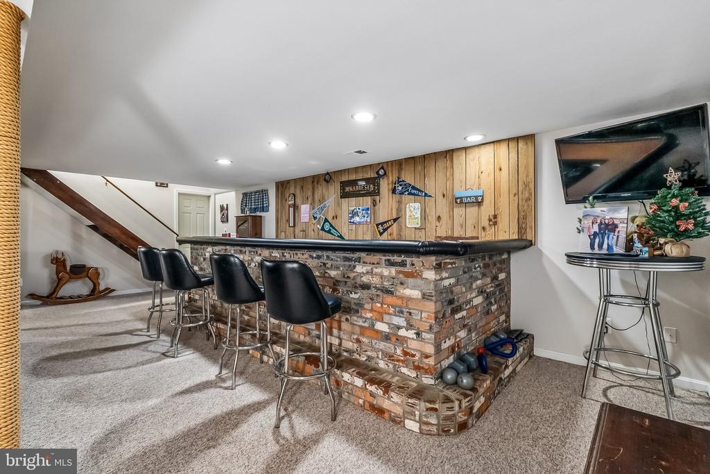 6774 GRAYS MILL RD, WARRENTON, Virginia, 3 Bedrooms Bedrooms, ,2 BathroomsBathrooms,Residential,6774 GRAYS MILL RD,VAFQ2021050 MLS # VAFQ2021050