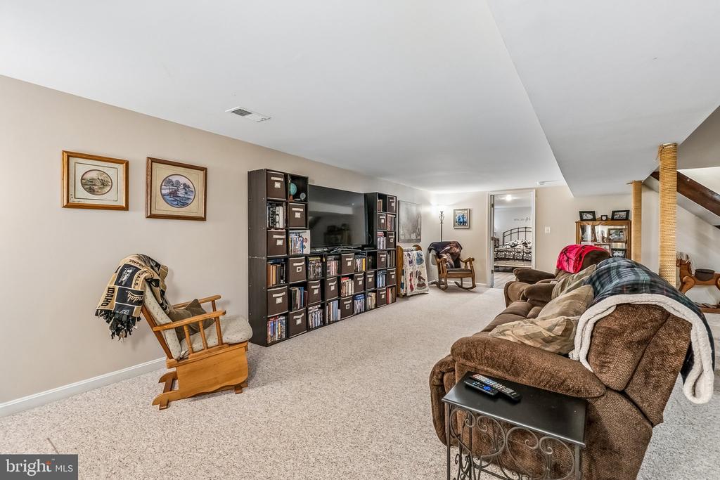 6774 GRAYS MILL RD, WARRENTON, Virginia, 3 Bedrooms Bedrooms, ,2 BathroomsBathrooms,Residential,6774 GRAYS MILL RD,VAFQ2021050 MLS # VAFQ2021050