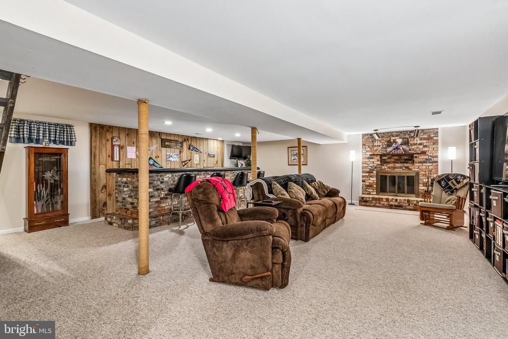 6774 GRAYS MILL RD, WARRENTON, Virginia, 3 Bedrooms Bedrooms, ,2 BathroomsBathrooms,Residential,6774 GRAYS MILL RD,VAFQ2021050 MLS # VAFQ2021050