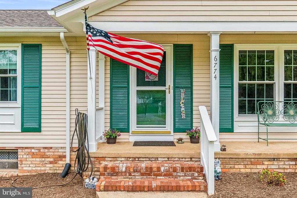 6774 GRAYS MILL RD, WARRENTON, Virginia, 3 Bedrooms Bedrooms, ,2 BathroomsBathrooms,Residential,6774 GRAYS MILL RD,VAFQ2021050 MLS # VAFQ2021050