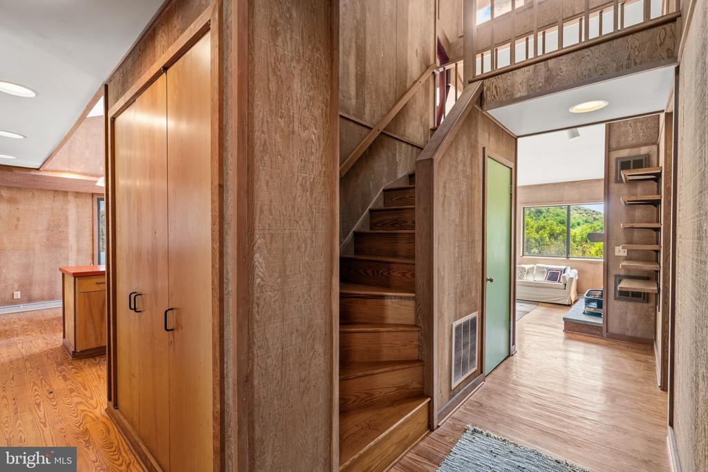 815 GID BROWN HOLLOW RD, WASHINGTON, Virginia, 3 Bedrooms Bedrooms, ,2 BathroomsBathrooms,Residential,815 GID BROWN HOLLOW RD,VARP2002582 MLS # VARP2002582