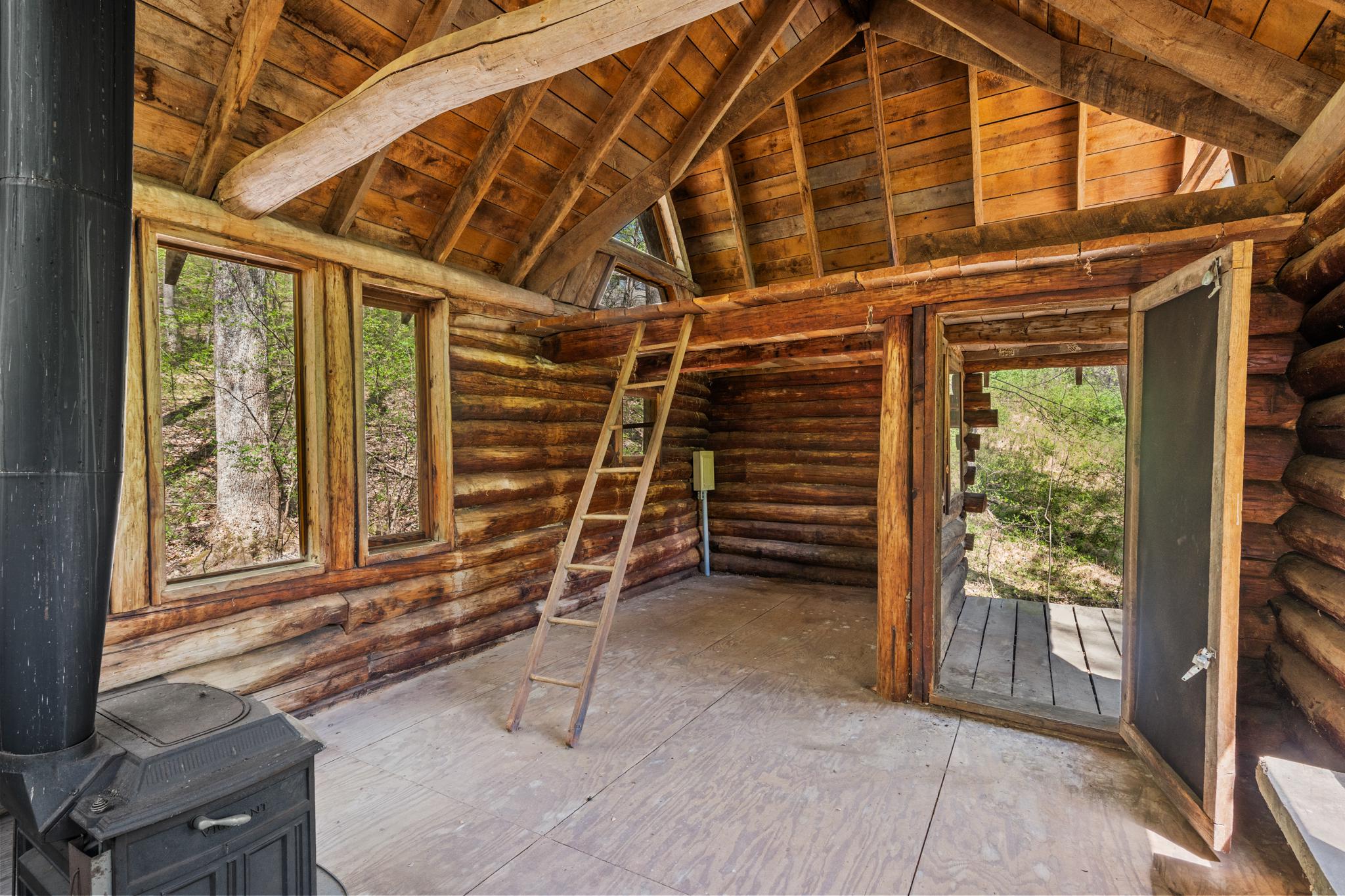 815 GID BROWN HOLLOW RD, WASHINGTON, Virginia, 3 Bedrooms Bedrooms, ,2 BathroomsBathrooms,Residential,815 GID BROWN HOLLOW RD,VARP2002582 MLS # VARP2002582