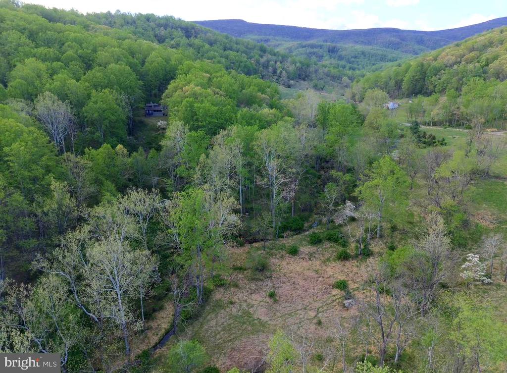 815 GID BROWN HOLLOW RD, WASHINGTON, Virginia 22747, 3 Bedrooms Bedrooms, ,2 BathroomsBathrooms,Residential,815 GID BROWN HOLLOW RD,VARP2002582 MLS # VARP2002582