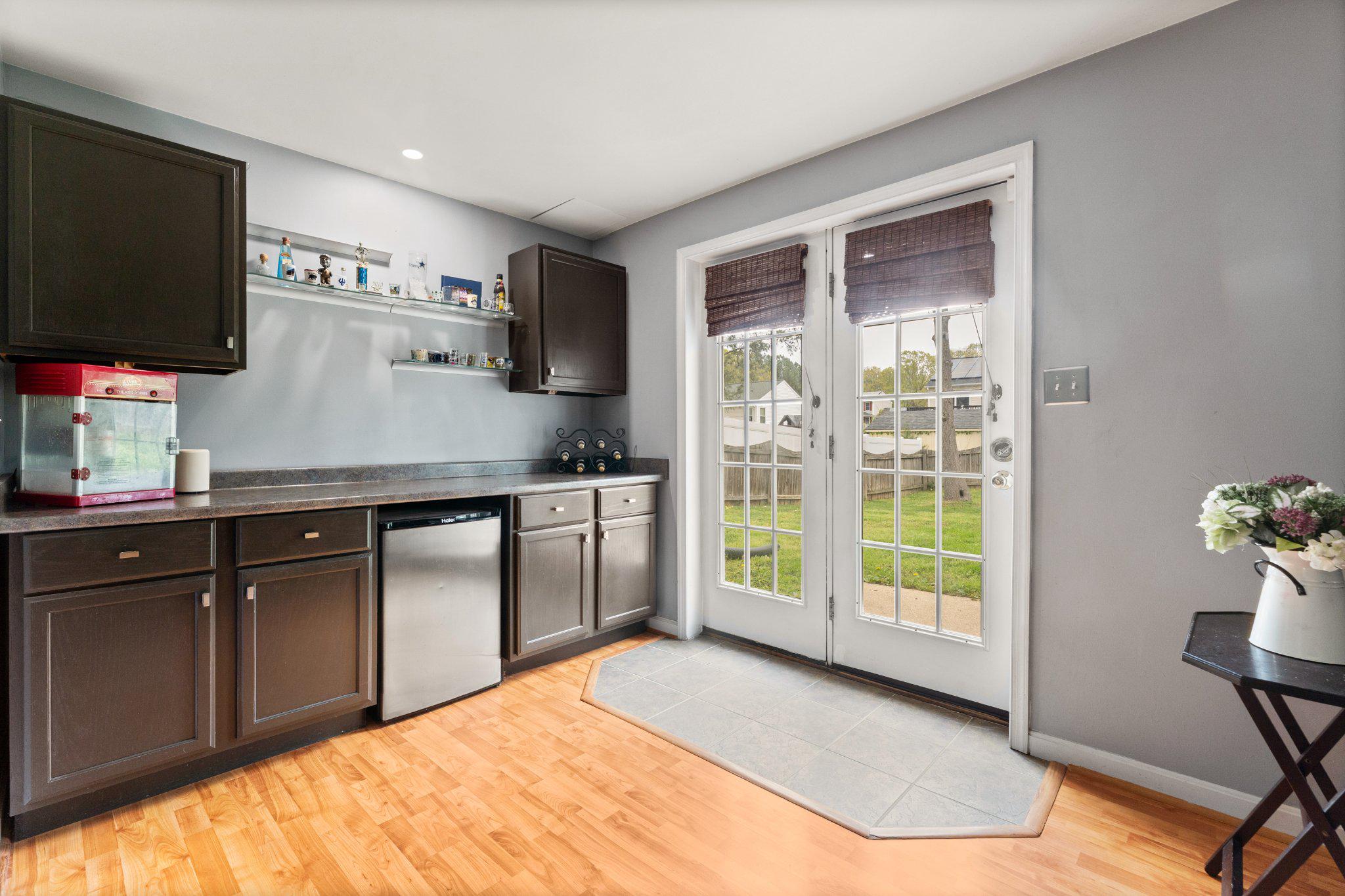 8811 KENT CT, FREDERICKSBURG, Virginia 22408, 5 Bedrooms Bedrooms, ,3 BathroomsBathrooms,Residential,8811 KENT CT,VASP2040968 MLS # VASP2040968