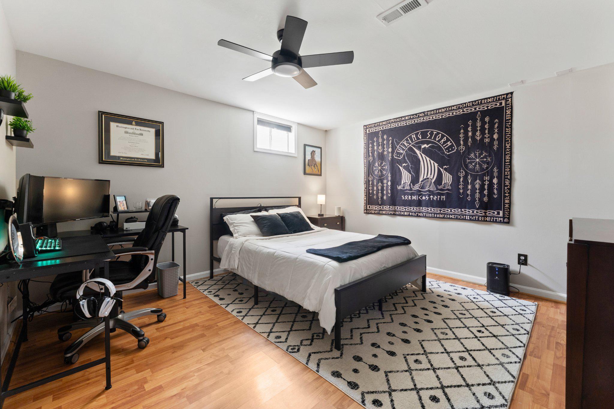 8811 KENT CT, FREDERICKSBURG, Virginia 22408, 5 Bedrooms Bedrooms, ,3 BathroomsBathrooms,Residential,8811 KENT CT,VASP2040968 MLS # VASP2040968