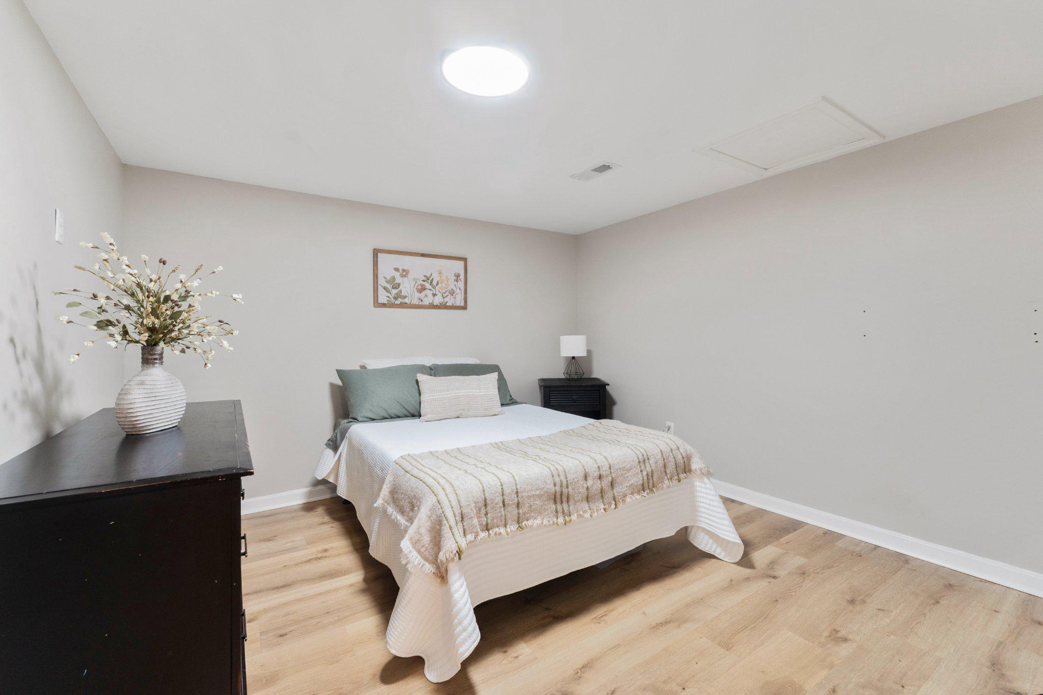 8811 KENT CT, FREDERICKSBURG, Virginia 22408, 5 Bedrooms Bedrooms, ,3 BathroomsBathrooms,Residential,8811 KENT CT,VASP2040968 MLS # VASP2040968