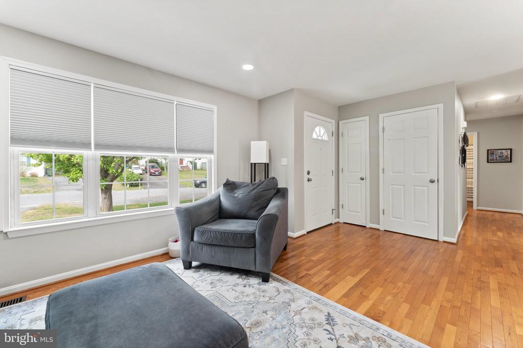 8811 KENT CT, FREDERICKSBURG, Virginia 22408, 5 Bedrooms Bedrooms, ,3 BathroomsBathrooms,Residential,8811 KENT CT,VASP2040968 MLS # VASP2040968