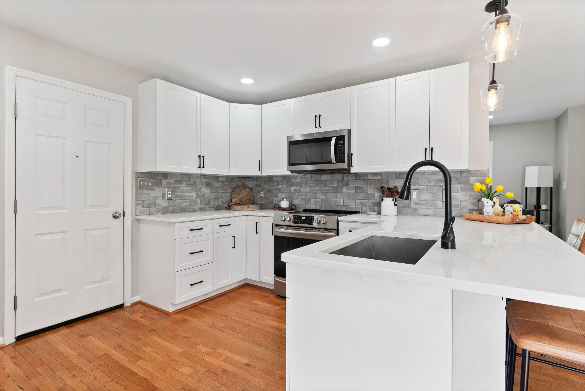 8811 KENT CT, FREDERICKSBURG, Virginia 22408, 5 Bedrooms Bedrooms, ,3 BathroomsBathrooms,Residential,8811 KENT CT,VASP2040968 MLS # VASP2040968