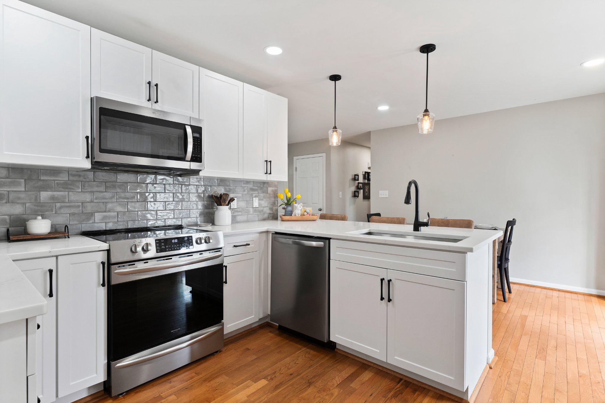 8811 KENT CT, FREDERICKSBURG, Virginia 22408, 5 Bedrooms Bedrooms, ,3 BathroomsBathrooms,Residential,8811 KENT CT,VASP2040968 MLS # VASP2040968