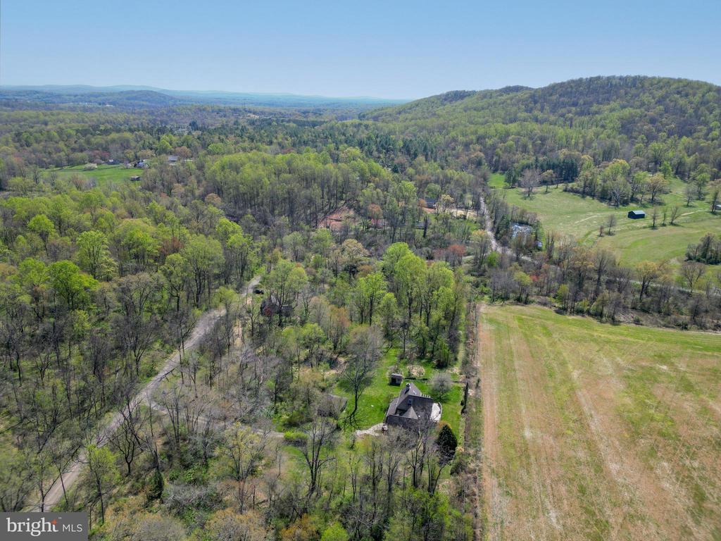 45 SHOOTZ HOLLOW RD, HUNTLY, Virginia, 4 Bedrooms Bedrooms, ,3 BathroomsBathrooms,Residential,45 SHOOTZ HOLLOW RD,VARP2002558 MLS # VARP2002558