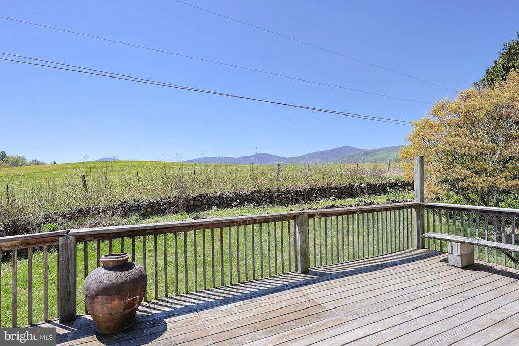 45 SHOOTZ HOLLOW RD, HUNTLY, Virginia, 4 Bedrooms Bedrooms, ,3 BathroomsBathrooms,Residential,45 SHOOTZ HOLLOW RD,VARP2002558 MLS # VARP2002558