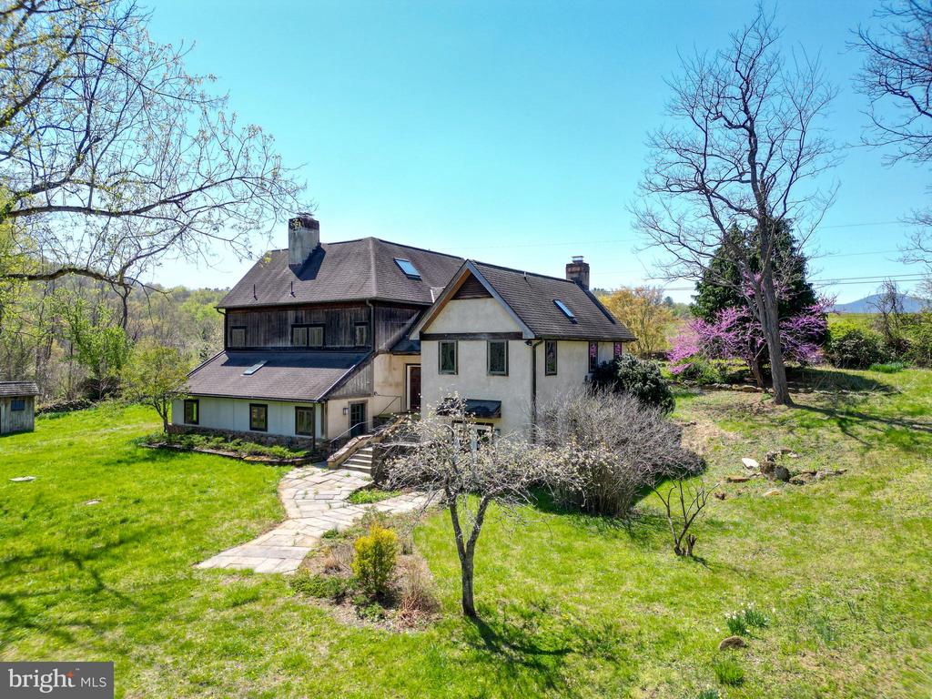 45 SHOOTZ HOLLOW RD, HUNTLY, Virginia, 4 Bedrooms Bedrooms, ,3 BathroomsBathrooms,Residential,45 SHOOTZ HOLLOW RD,VARP2002558 MLS # VARP2002558