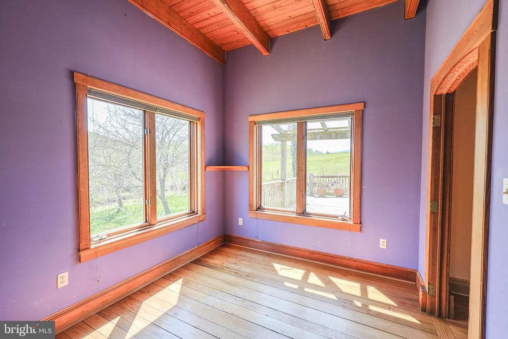 45 SHOOTZ HOLLOW RD, HUNTLY, Virginia, 4 Bedrooms Bedrooms, ,3 BathroomsBathrooms,Residential,45 SHOOTZ HOLLOW RD,VARP2002558 MLS # VARP2002558