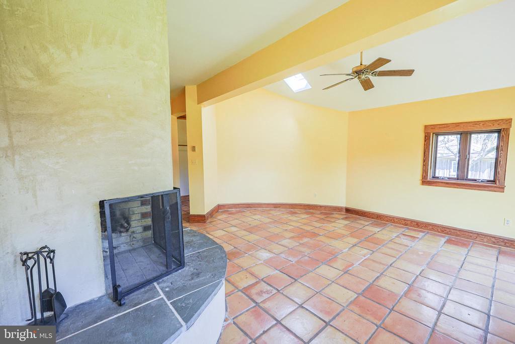 45 SHOOTZ HOLLOW RD, HUNTLY, Virginia, 4 Bedrooms Bedrooms, ,3 BathroomsBathrooms,Residential,45 SHOOTZ HOLLOW RD,VARP2002558 MLS # VARP2002558