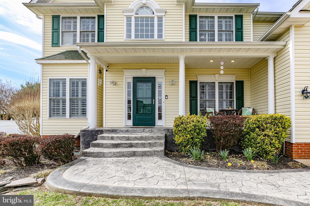 10804 TIDES CT, FREDERICKSBURG, Virginia 22408, 4 Bedrooms Bedrooms, ,3 BathroomsBathrooms,Residential,10804 TIDES CT,VASP2041138 MLS # VASP2041138