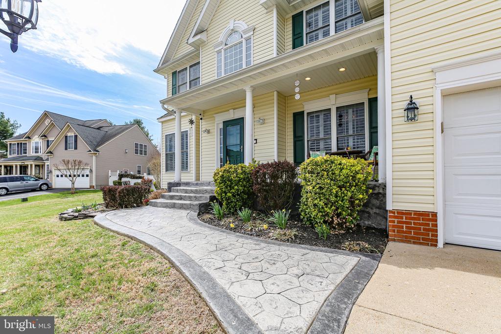 10804 TIDES CT, FREDERICKSBURG, Virginia 22408, 4 Bedrooms Bedrooms, ,3 BathroomsBathrooms,Residential,10804 TIDES CT,VASP2041138 MLS # VASP2041138