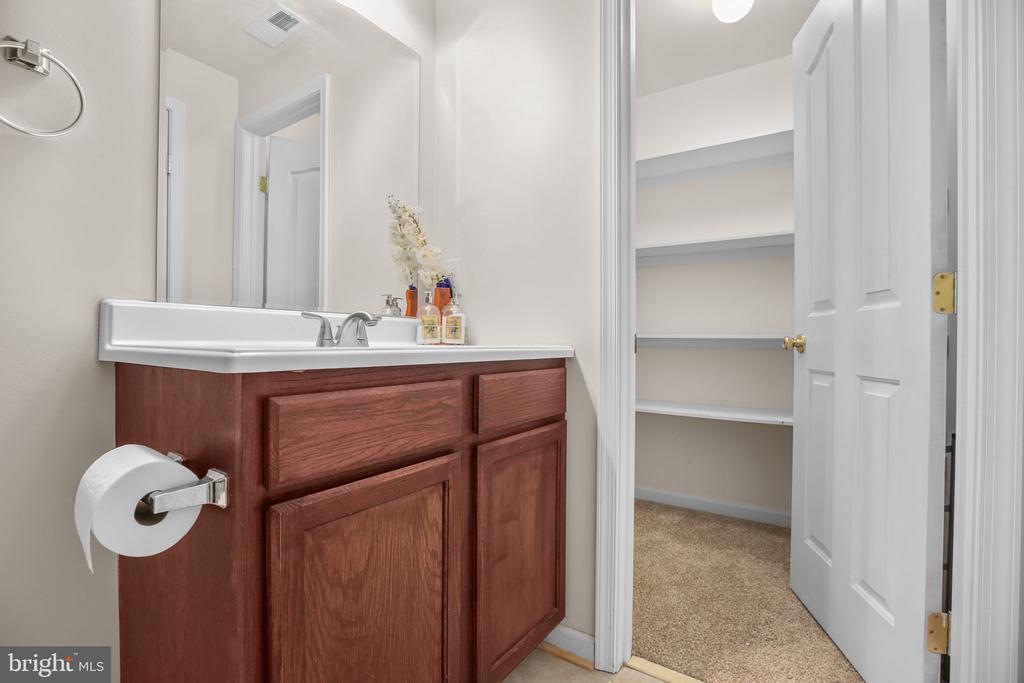 10804 TIDES CT, FREDERICKSBURG, Virginia 22408, 4 Bedrooms Bedrooms, ,3 BathroomsBathrooms,Residential,10804 TIDES CT,VASP2041138 MLS # VASP2041138