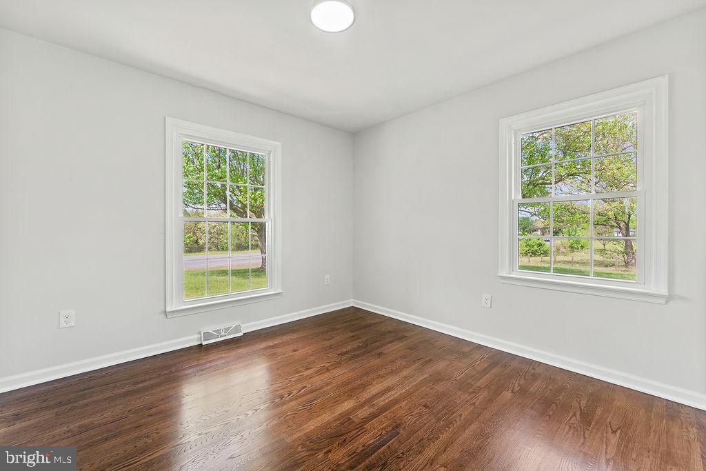 15409 JONAS RD, CULPEPER, Virginia 22701, 3 Bedrooms Bedrooms, ,2 BathroomsBathrooms,Residential,15409 JONAS RD,VACU2013330 MLS # VACU2013330