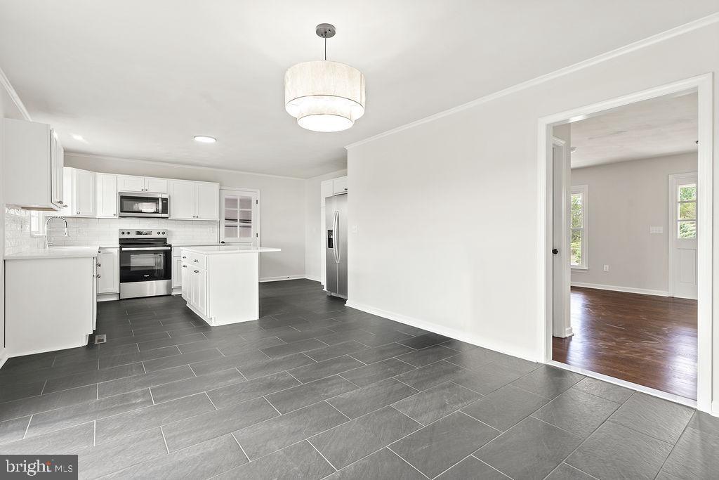 15409 JONAS RD, CULPEPER, Virginia 22701, 3 Bedrooms Bedrooms, ,2 BathroomsBathrooms,Residential,15409 JONAS RD,VACU2013330 MLS # VACU2013330