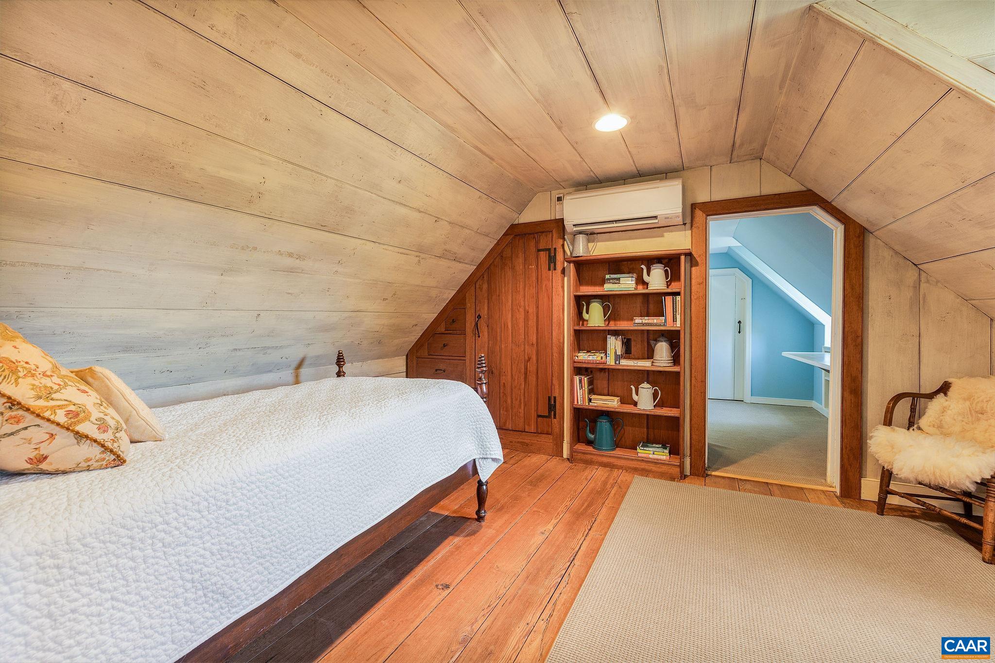 240 BROAD AXE RD, CHARLOTTESVILLE, Virginia 22903, 6 Bedrooms Bedrooms, ,5 BathroomsBathrooms,Residential,Temple Hill,240 BROAD AXE RD,675867 MLS # 675867