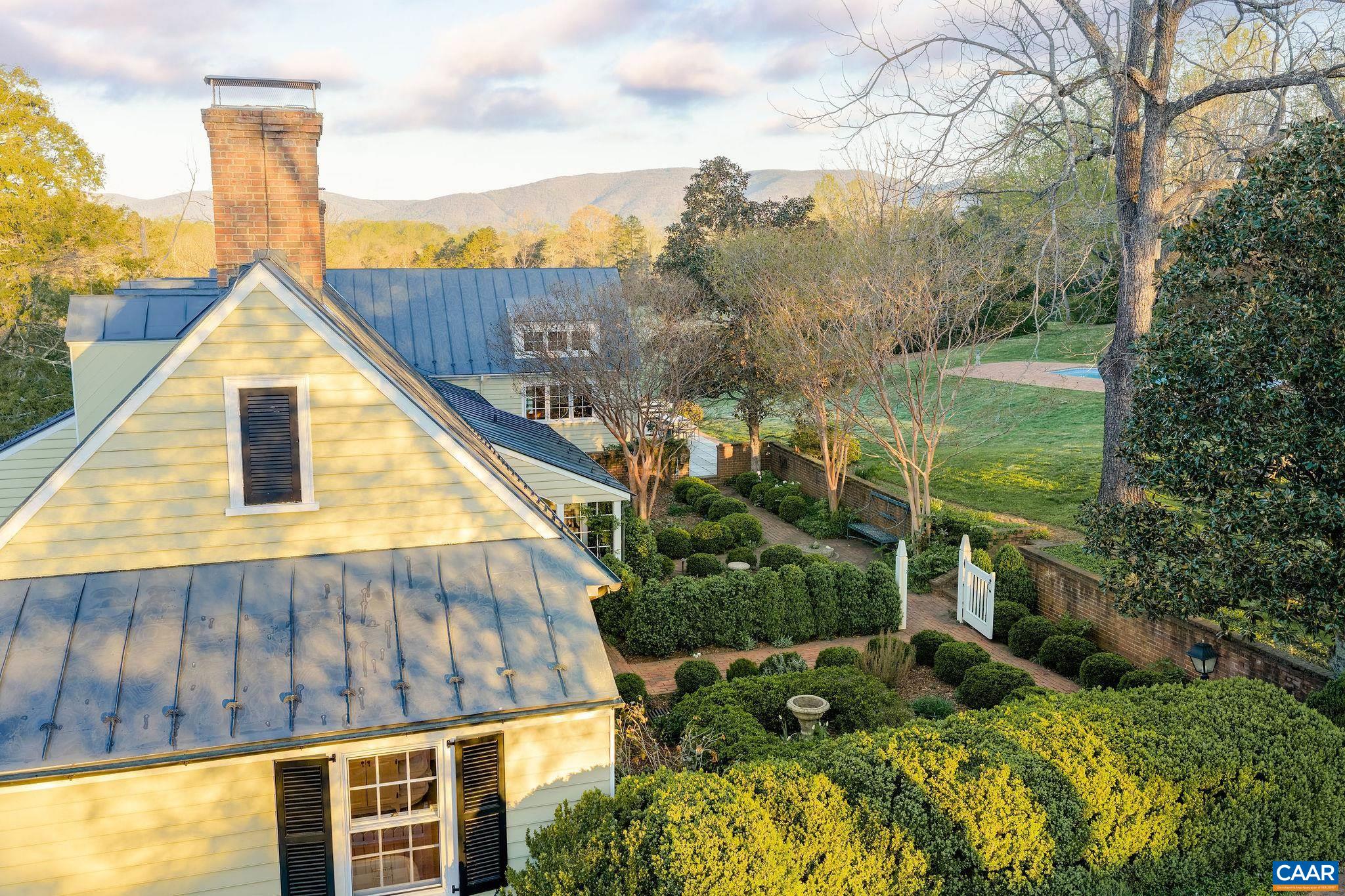 240 BROAD AXE RD, CHARLOTTESVILLE, Virginia 22903, 6 Bedrooms Bedrooms, ,5 BathroomsBathrooms,Residential,Temple Hill,240 BROAD AXE RD,675867 MLS # 675867