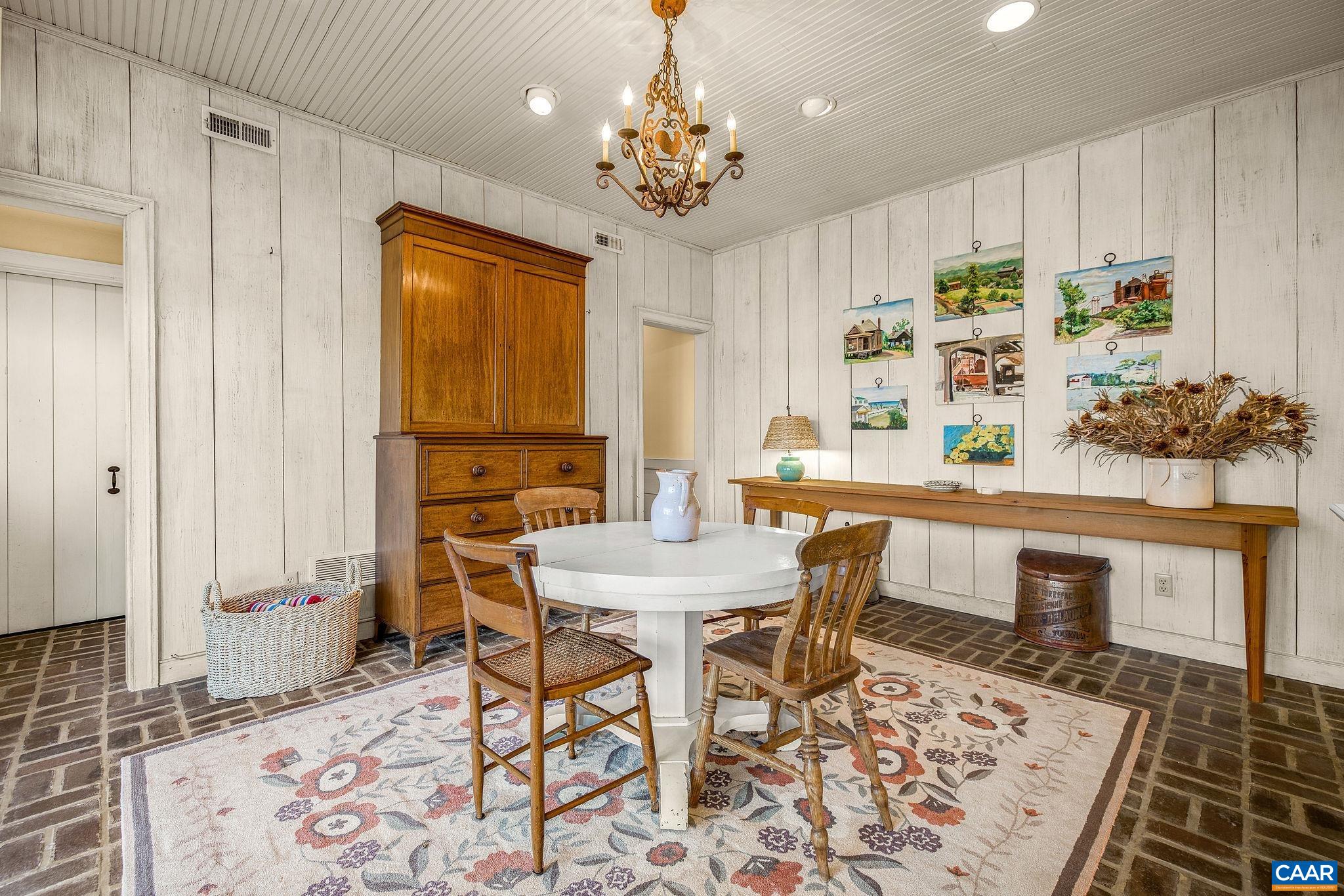 240 BROAD AXE RD, CHARLOTTESVILLE, Virginia 22903, 6 Bedrooms Bedrooms, ,5 BathroomsBathrooms,Residential,Temple Hill,240 BROAD AXE RD,675867 MLS # 675867