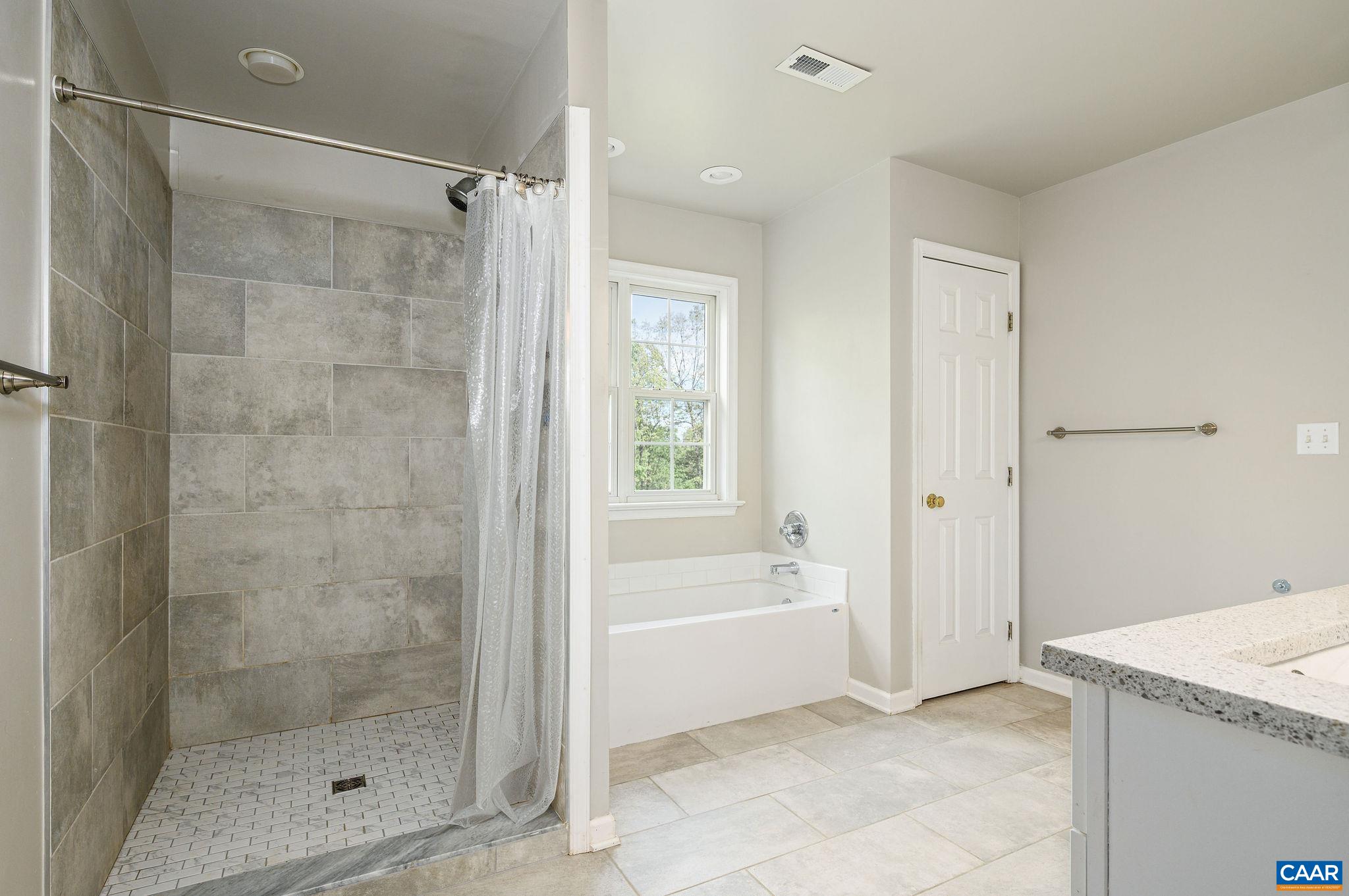 1591 REYNOVIA DR, CHARLOTTESVILLE, Virginia 22902, 3 Bedrooms Bedrooms, ,2 BathroomsBathrooms,Residential,Totally turnkey 3BR, 2.5 BA in fantastic neighborh,1591 REYNOVIA DR,675959 MLS # 675959