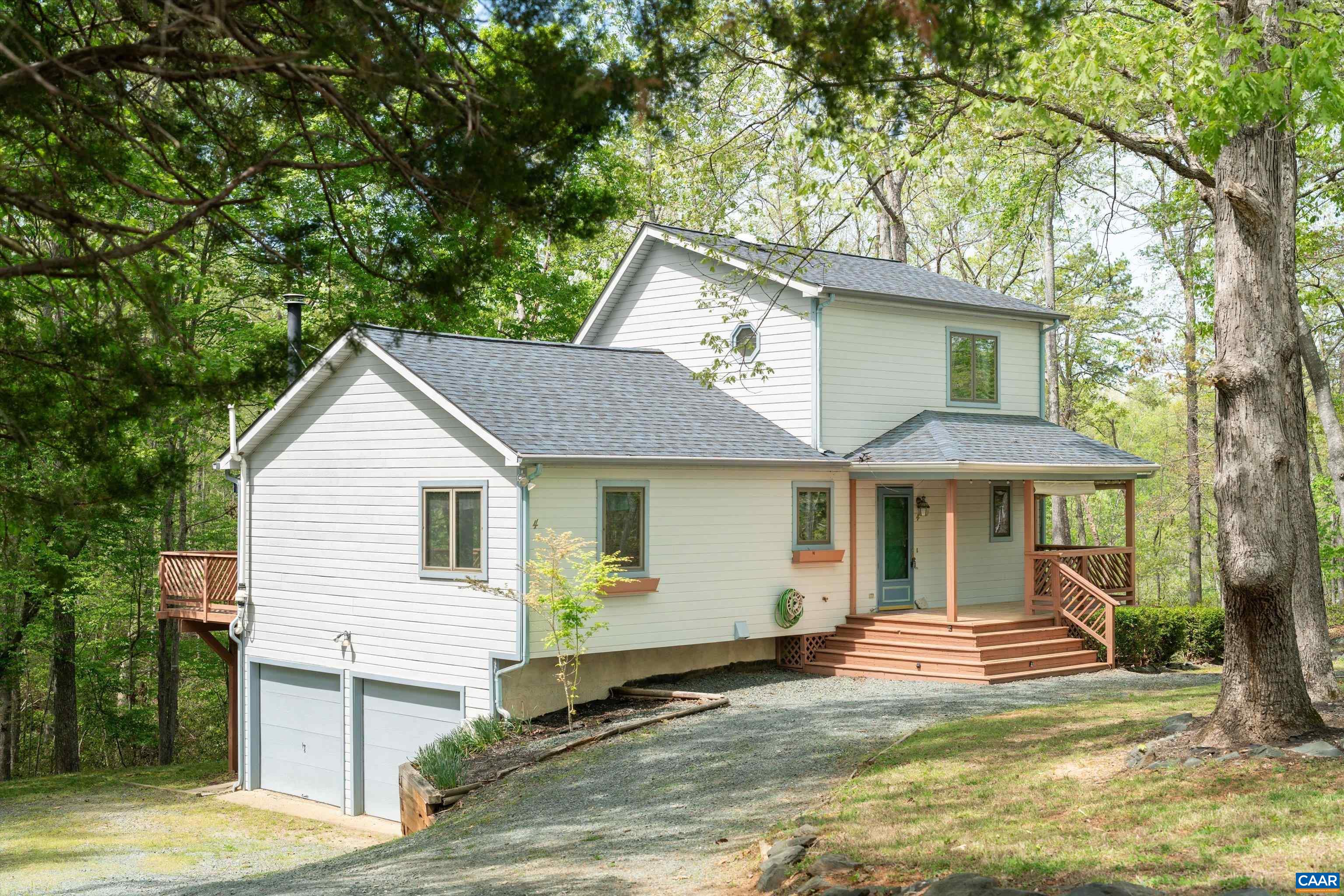 4 NUTWOOD CIR, PALMYRA, Virginia 22963, 3 Bedrooms Bedrooms, ,3 BathroomsBathrooms,Residential,4 NUTWOOD CIR,676064 MLS # 676064