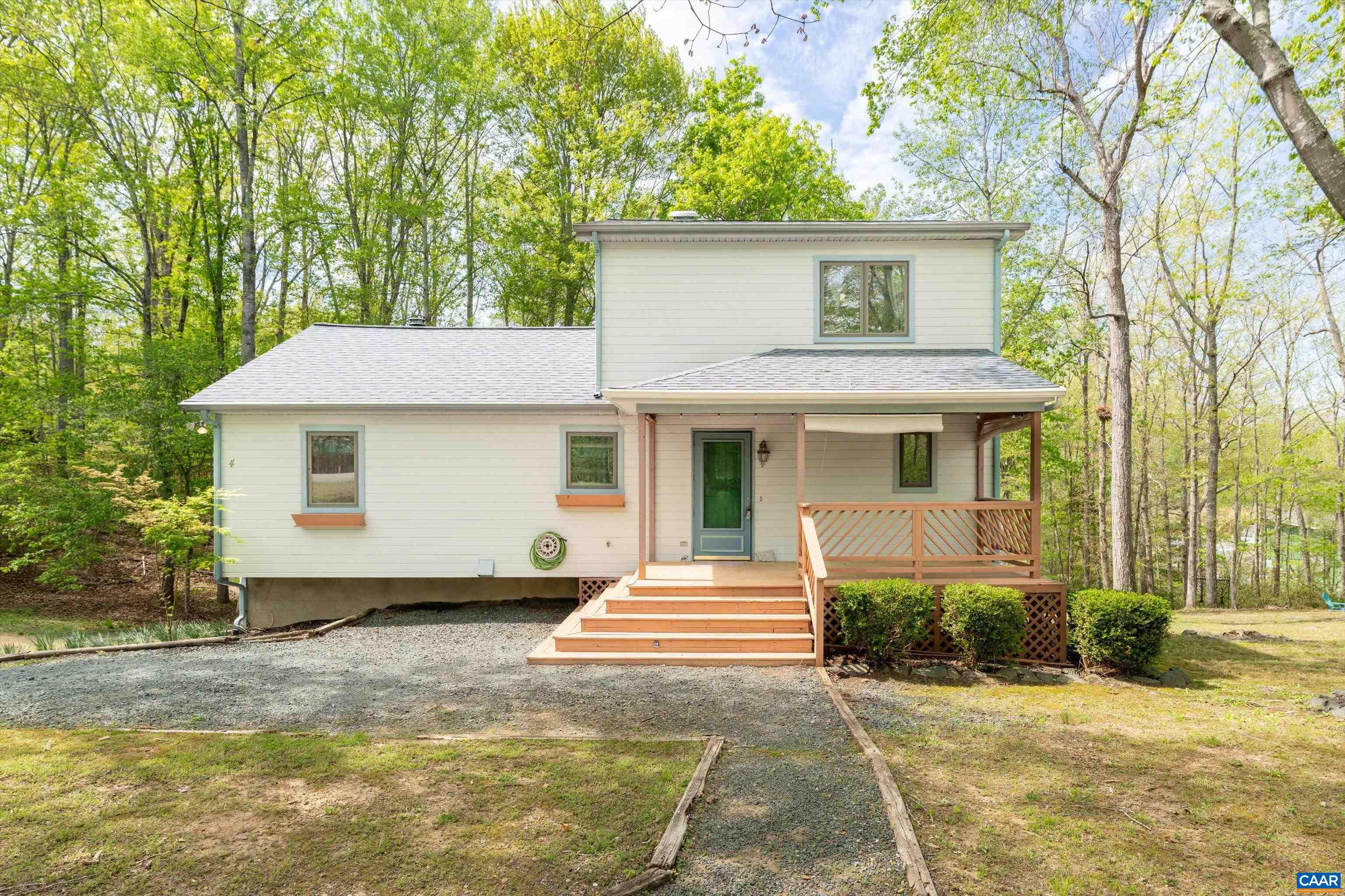 4 NUTWOOD CIR, PALMYRA, Virginia 22963, 3 Bedrooms Bedrooms, ,3 BathroomsBathrooms,Residential,4 NUTWOOD CIR,676064 MLS # 676064