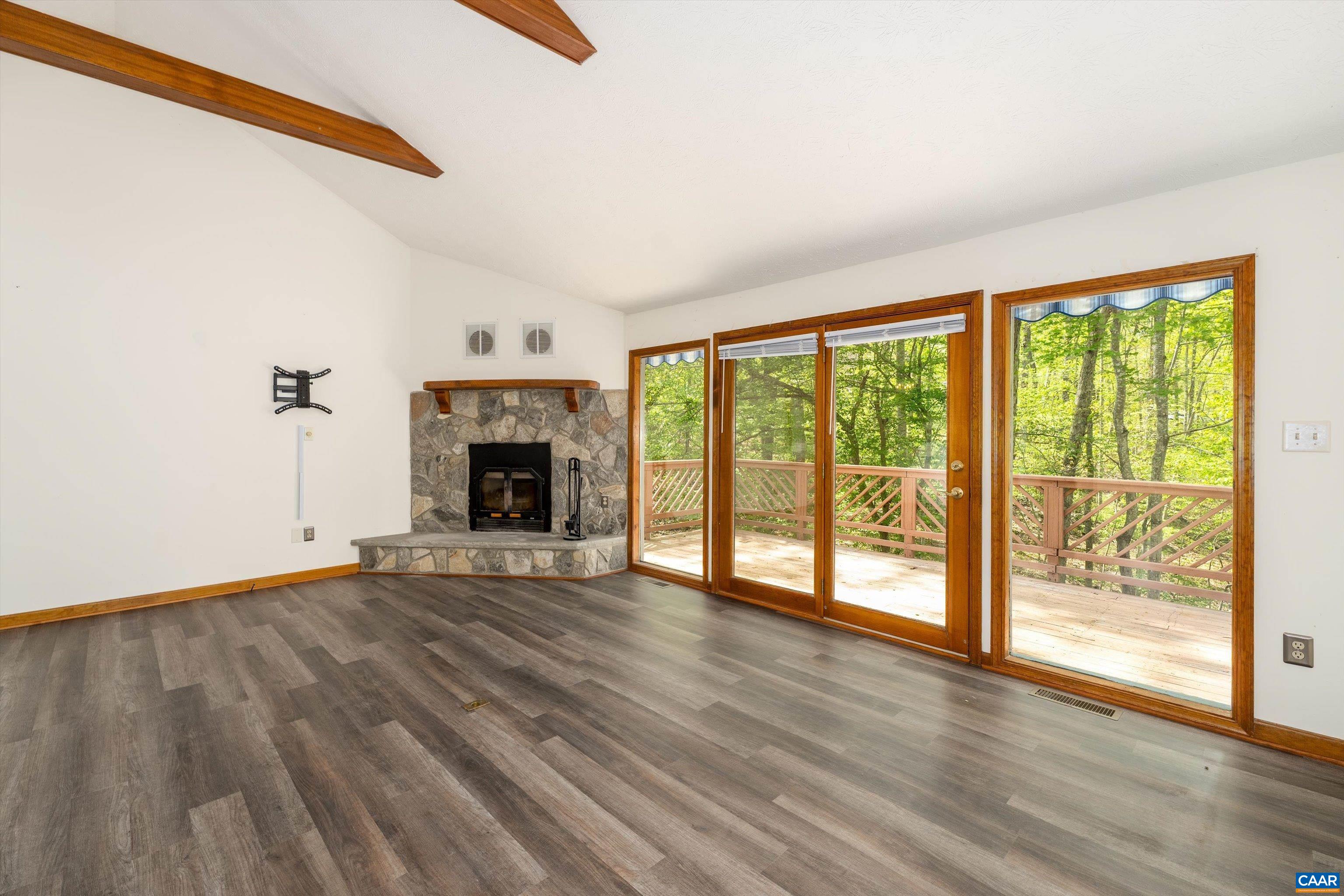 4 NUTWOOD CIR, PALMYRA, Virginia 22963, 3 Bedrooms Bedrooms, ,3 BathroomsBathrooms,Residential,4 NUTWOOD CIR,676064 MLS # 676064