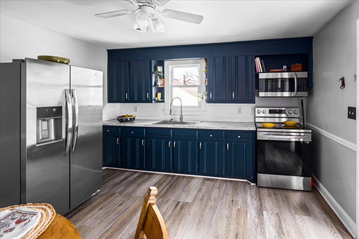 428 S POPLAR AVE, WAYNESBORO, Virginia 22980, 2 Bedrooms Bedrooms, ,1 BathroomBathrooms,Residential,428 S POPLAR AVE,676066 MLS # 676066