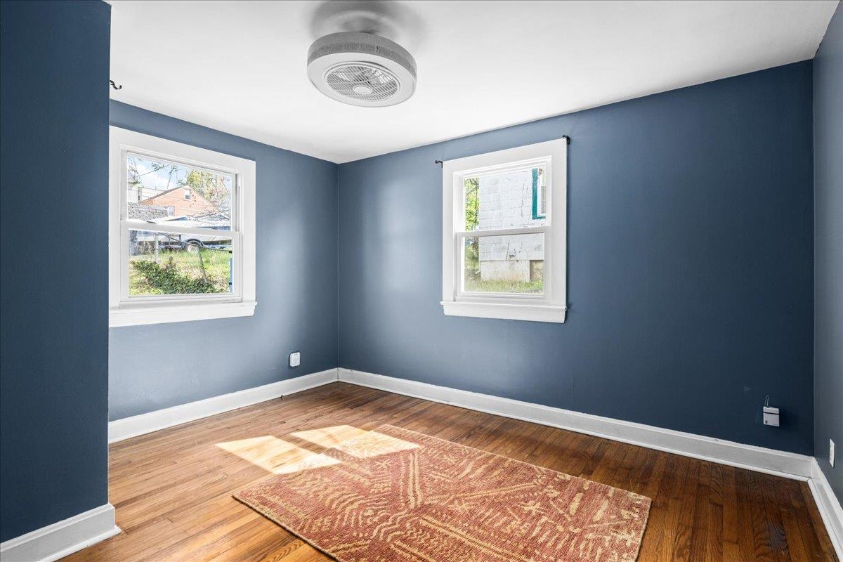 428 S POPLAR AVE, WAYNESBORO, Virginia 22980, 2 Bedrooms Bedrooms, ,1 BathroomBathrooms,Residential,428 S POPLAR AVE,676066 MLS # 676066