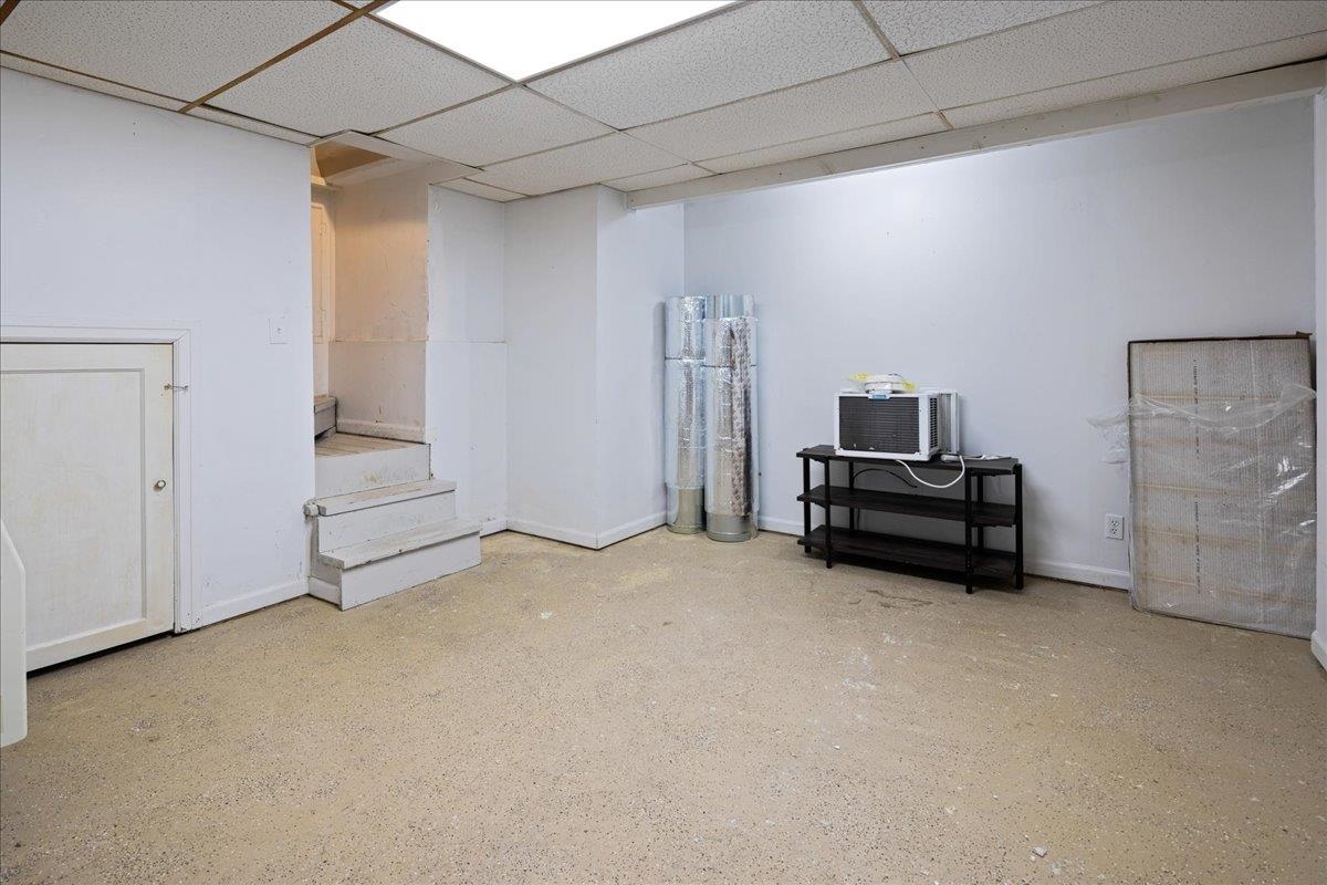 428 S POPLAR AVE, WAYNESBORO, Virginia 22980, 2 Bedrooms Bedrooms, ,1 BathroomBathrooms,Residential,428 S POPLAR AVE,676066 MLS # 676066