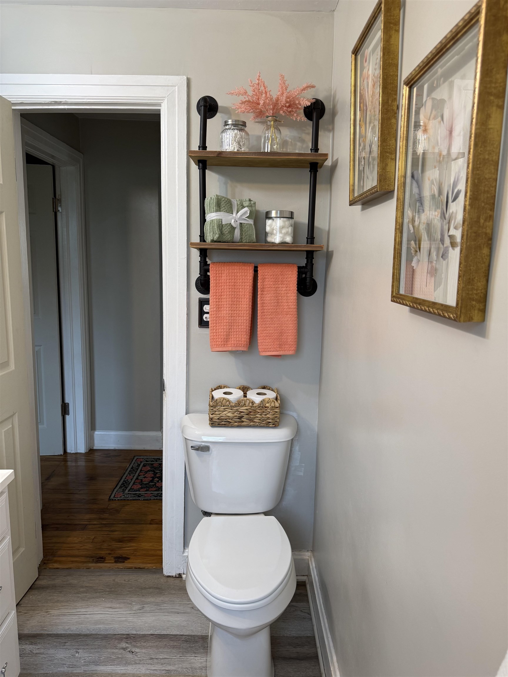 428 S POPLAR AVE, WAYNESBORO, Virginia 22980, 2 Bedrooms Bedrooms, ,1 BathroomBathrooms,Residential,428 S POPLAR AVE,676066 MLS # 676066