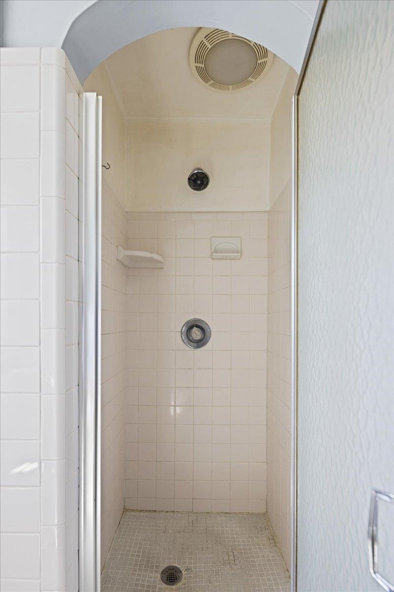 907 SELMA BLVD, STAUNTON, Virginia 24401, 3 Bedrooms Bedrooms, ,2 BathroomsBathrooms,Residential,907 SELMA BLVD,676067 MLS # 676067