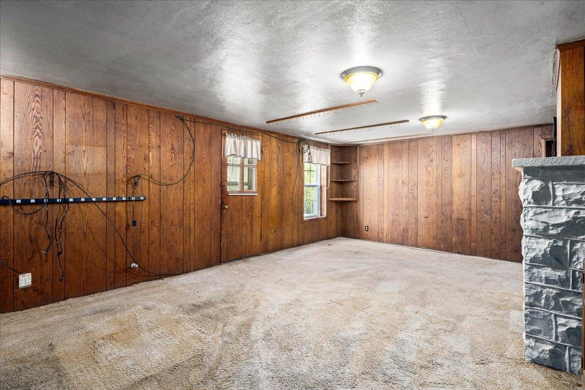 907 SELMA BLVD, STAUNTON, Virginia 24401, 3 Bedrooms Bedrooms, ,2 BathroomsBathrooms,Residential,907 SELMA BLVD,676067 MLS # 676067