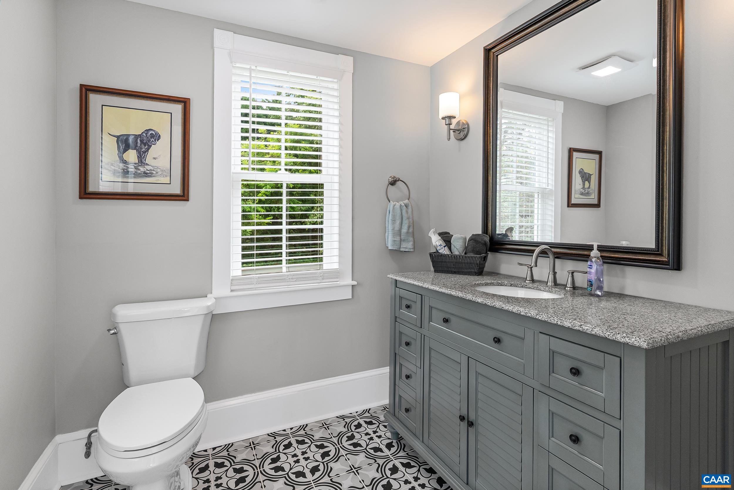 260 N MAIN ST, AMHERST, Virginia 24521, 3 Bedrooms Bedrooms, ,2 BathroomsBathrooms,Residential,260 N MAIN ST,676071 MLS # 676071