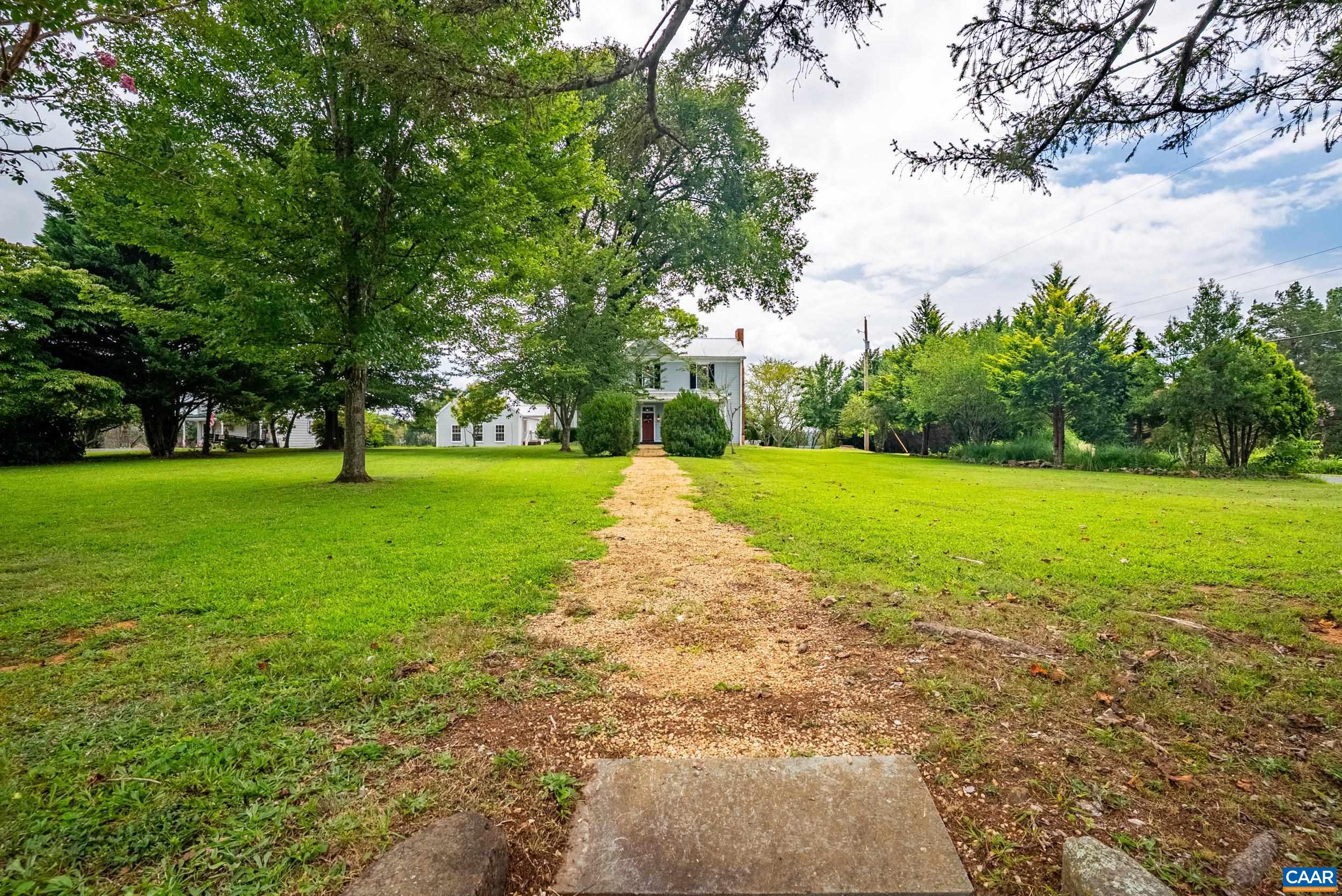 260 N MAIN ST, AMHERST, Virginia 24521, 3 Bedrooms Bedrooms, ,2 BathroomsBathrooms,Residential,260 N MAIN ST,676071 MLS # 676071